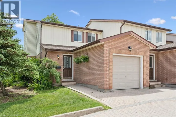 25 VALLEYVIEW Drive Unit# 1, Kitchener, Ontario N2E1L5