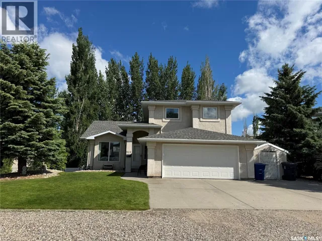 509 Meadow ROAD, Pilot Butte, Saskatchewan S0G3Z0