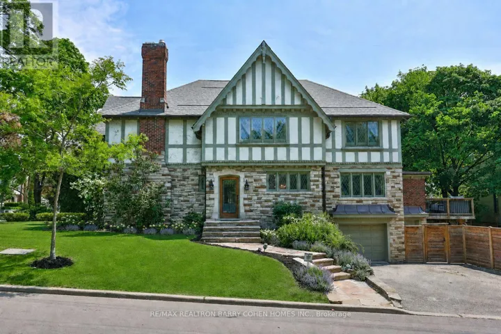 39 AVA ROAD, Toronto (Forest Hill South), Ontario M5P1Y5