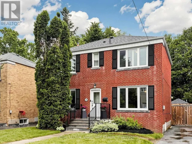 46 BROOKVIEW DRIVE, Toronto (Englemount-Lawrence), Ontario M6A2K2