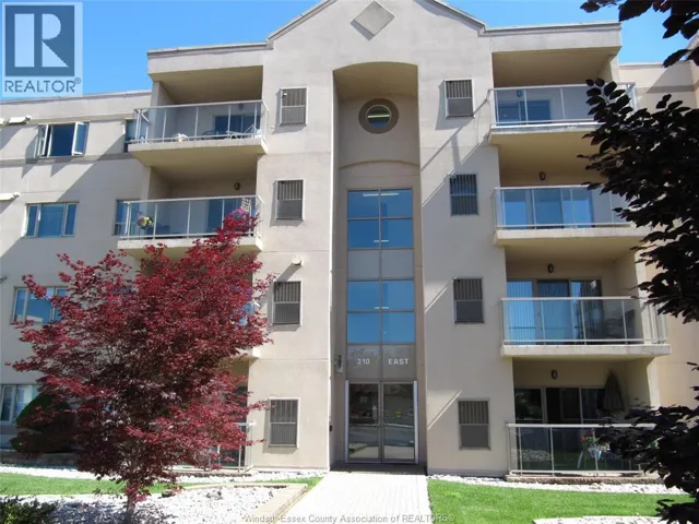310 VILLAGE GROVE DRIVE Unit# 213, Tecumseh, Ontario N8N4X7
