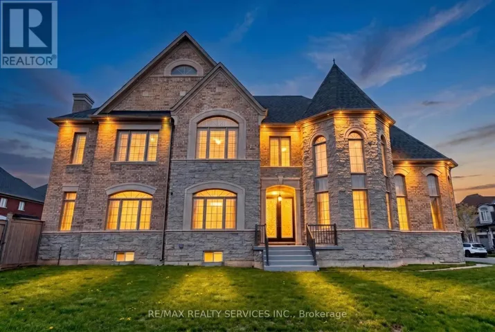 28 PENDERGAST COURT, Brampton (Toronto Gore Rural Estate), Ontario L6P4G7