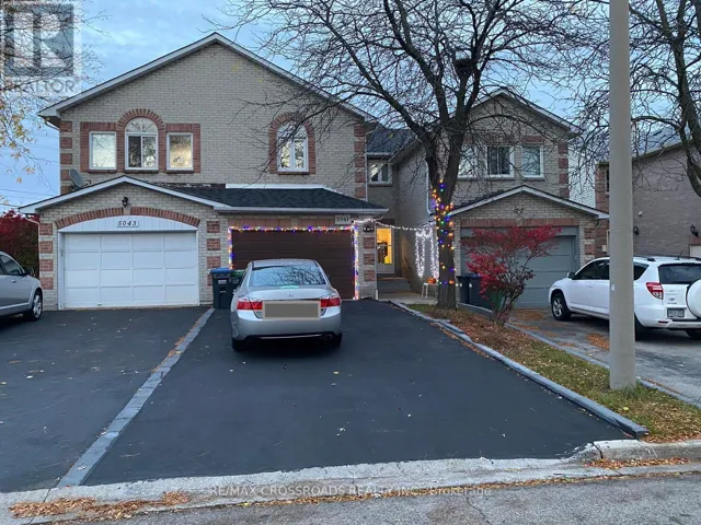 5041 RUNDLE COURT, Mississauga (East Credit), Ontario L5M4A4