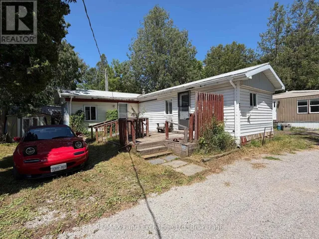 27 – 343 VICTORIA STREET, Central Huron (Clinton), Ontario N0M1L0
