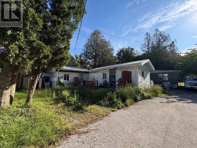 27 – 343 VICTORIA STREET, Central Huron (Clinton), Ontario N0M1L0