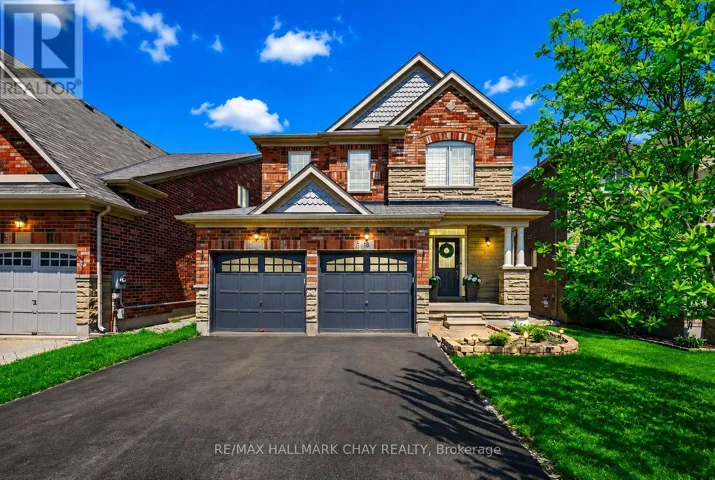 18 CORWIN DRIVE, Bradford West Gwillimbury (Bradford), Ontario L3Z0E7