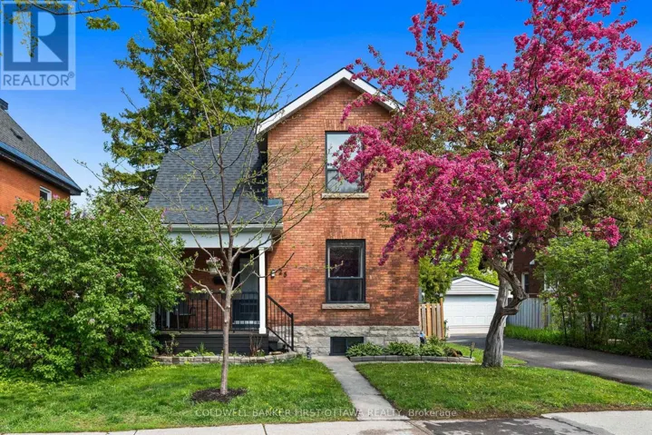 25 CLEGG STREET, Ottawa, Ontario K1S0H5