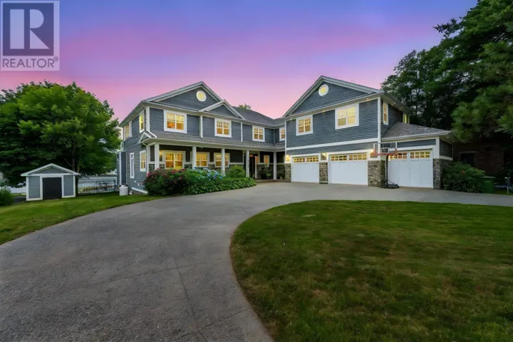 5950 Inglewood Drive, Halifax, Nova Scotia B3H1B1