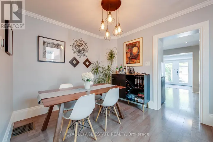 138 WOODMOUNT AVENUE, Toronto (Danforth Village-East York), Ontario M4C3Y8