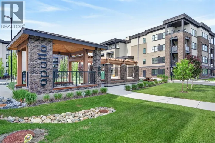 2302, 80 Greenbriar Place NW, Calgary, Alberta T3B6J4
