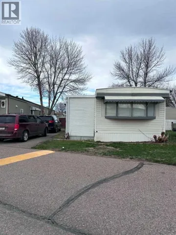 18, 2300 13 Street N, Lethbridge, Alberta T1H4E8