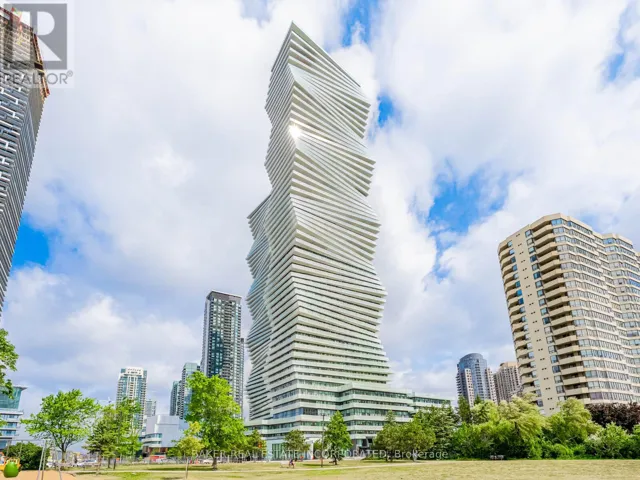 TH 12 - 407 WEBB DRIVE, Mississauga (City Centre), Ontario L5B0M4