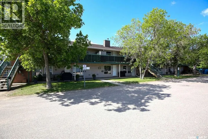 208 Gore PLACE, Regina, Saskatchewan S4T7S4