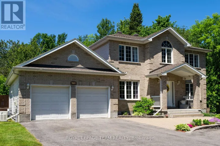 7067 DONWEL DRIVE, Ottawa, Ontario K4P1M7