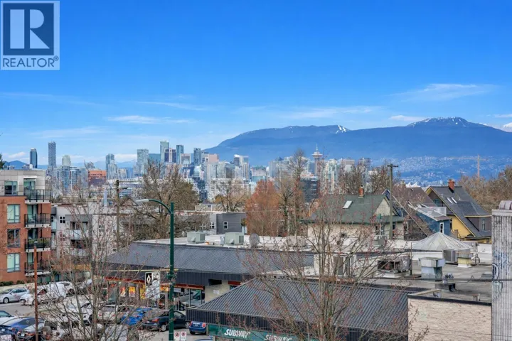 319 630 E BROADWAY, Vancouver, British Columbia V5T0J1
