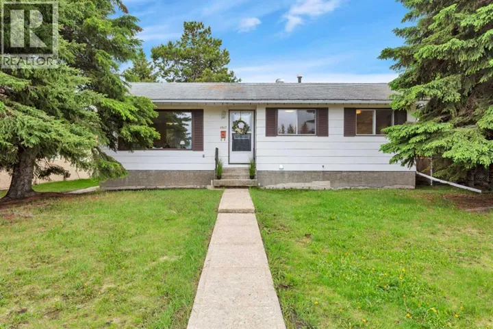 4617 54 Avenue, Rimbey, Alberta T0C2J0