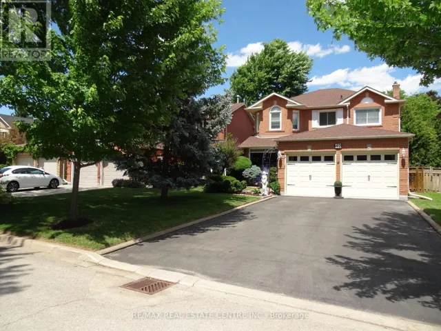 42 DAVIS CRESCENT, Halton Hills (Georgetown), Ontario L7G5P5