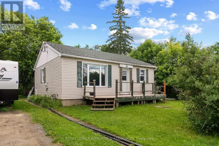 30 POOLE STREET, McNab/Braeside, Ontario K7S1J2