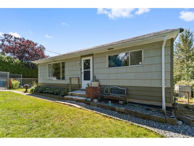 32530 FRASER CRESCENT, Mission, British Columbia V2V1C6