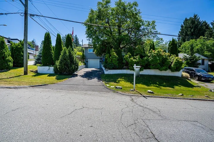 13938 115 AVENUE, Surrey, British Columbia V3R2P4