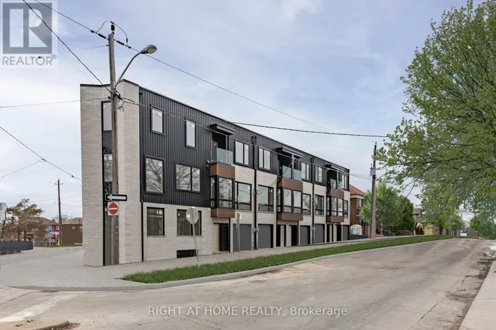 272 ATLAS AVENUE, Toronto (Humewood-Cedarvale), Ontario M6C2P5
