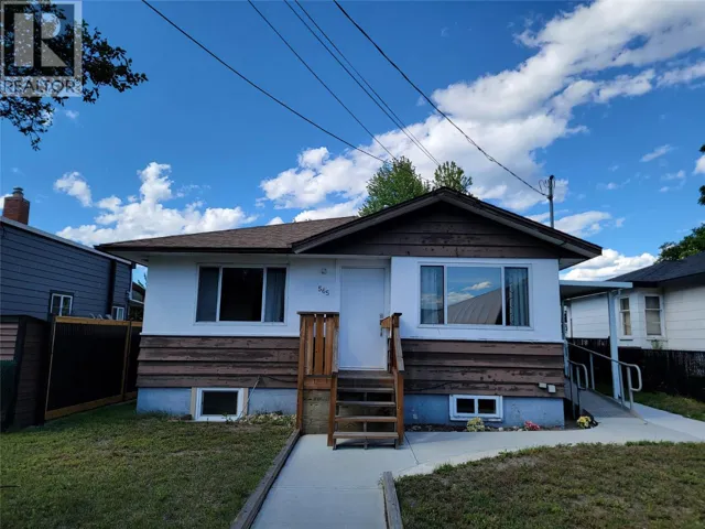 565 Eckhardt Avenue W, Penticton, British Columbia V2A2A5
