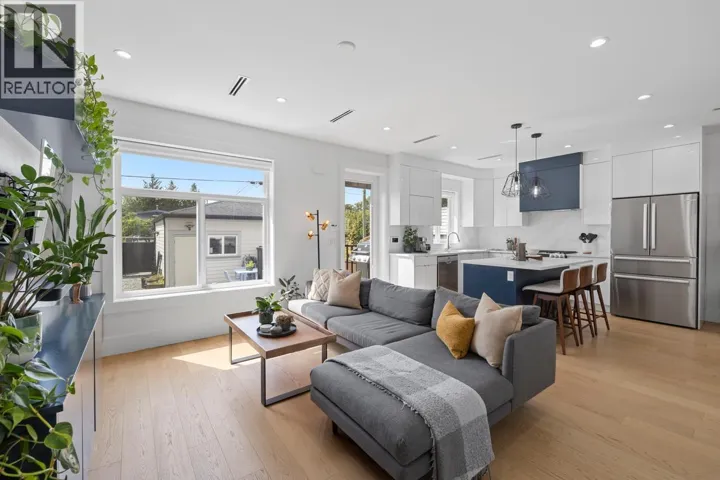 5867 BATTISON STREET, Vancouver, British Columbia V5R4M7