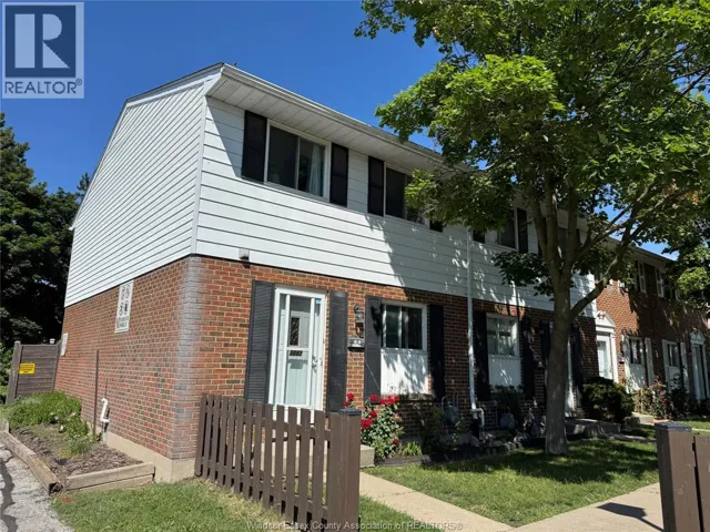 3093 MEADOWBROOK LANE Unit# 14, Windsor, Ontario N8T3C5