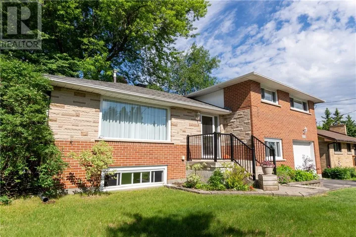 801 Attlee Avenue, Sudbury, Ontario P3A3H5