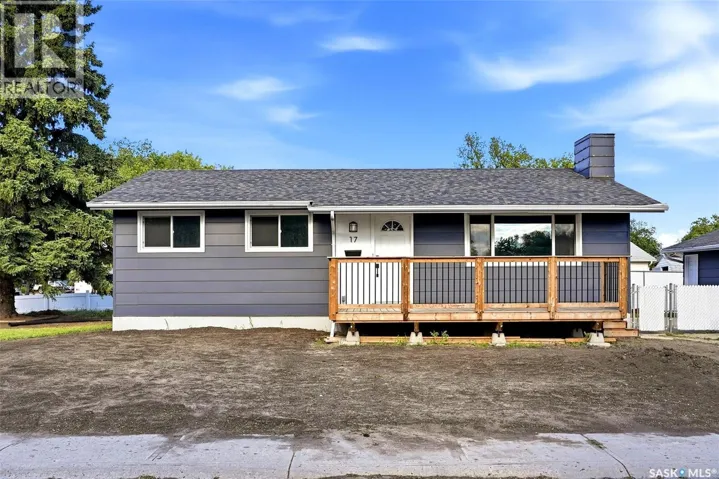 17 Willowview STREET, Regina, Saskatchewan S4R5K2