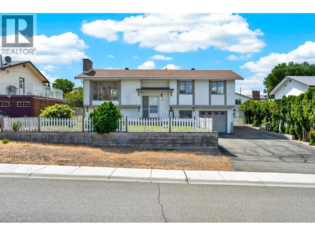 1106 Maclean Crescent, Cache Creek, British Columbia V0K1H0
