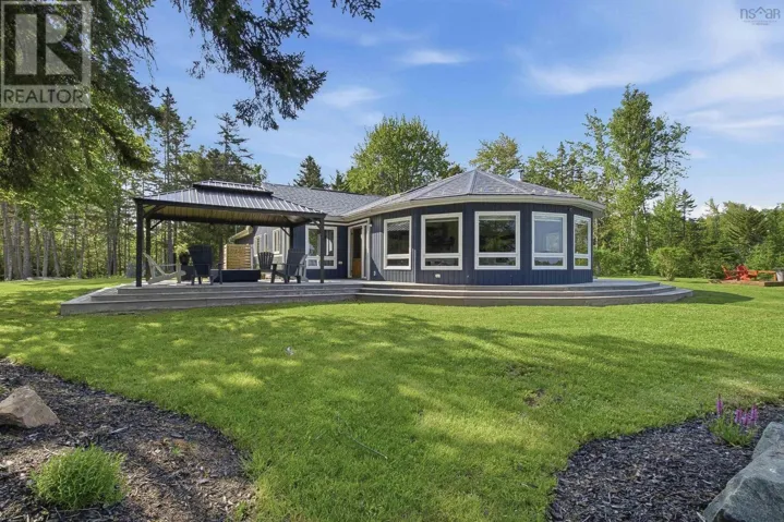 53 Leonard Drive, Mattatall Lake, Nova Scotia B0K1V0