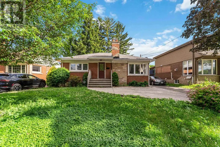 21 SHERIDAN LANE, Hamilton (Ainslie Wood), Ontario L8S2N3