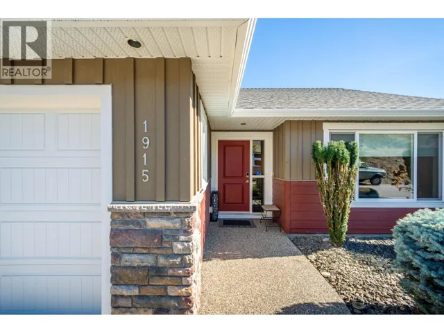 1915 Rosealee Lane, West Kelowna, British Columbia V1Z4C7