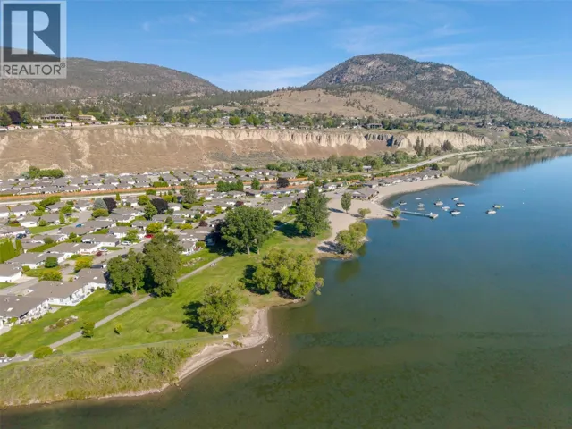 331 Falcon Drive, Penticton, British Columbia V2A8K6