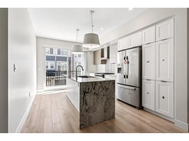 14 20852 77A AVENUE, Langley, British Columbia V2Y0R8