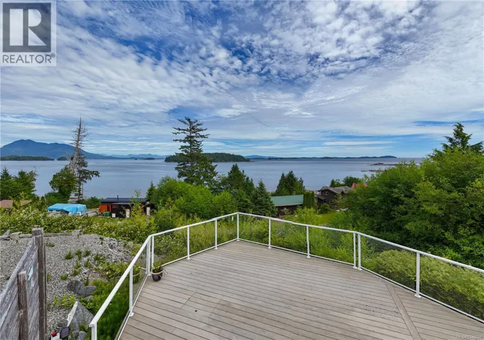1073 Fifth Ave, Ucluelet, British Columbia V0R3A0