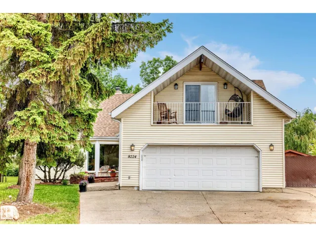 8224 186 ST NW NW, Edmonton, Alberta T5T1H4