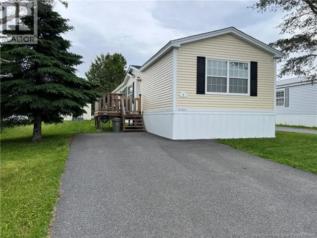 8 Spring Drive, Saint John, New Brunswick E2N1P2
