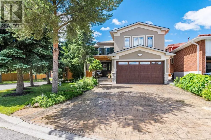 680 BOOKHAM CRESCENT NW, Mississauga (Rathwood), Ontario L4Z1T9
