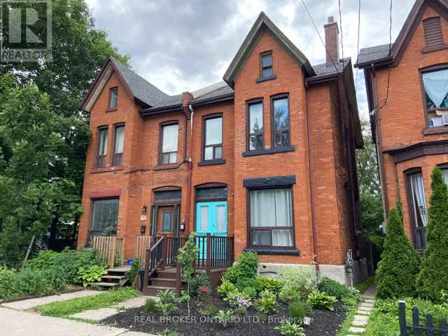 132 GRANT AVENUE, Hamilton (Stinson), Ontario L8N2X7