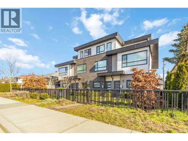 102 7088 SPERLING AVENUE, Burnaby, British Columbia V5E2W3