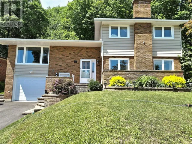 51 Kathryn Crescent, North Bay, Ontario P1B8P5