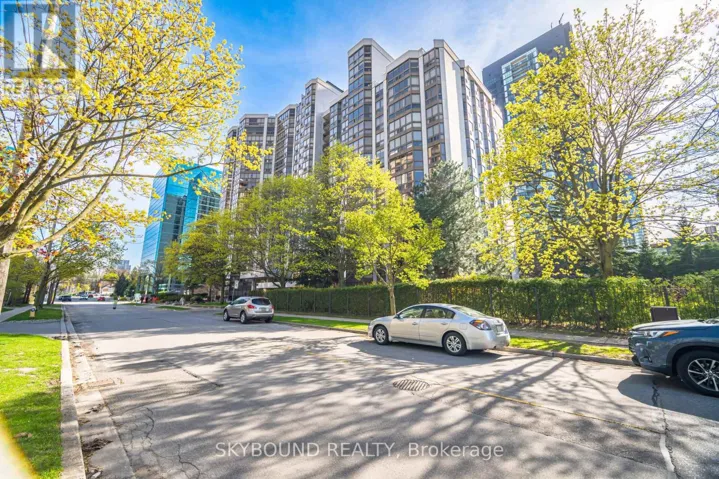 511 - 10 KENNETH AVENUE, Toronto (Willowdale East), Ontario M2N6K6