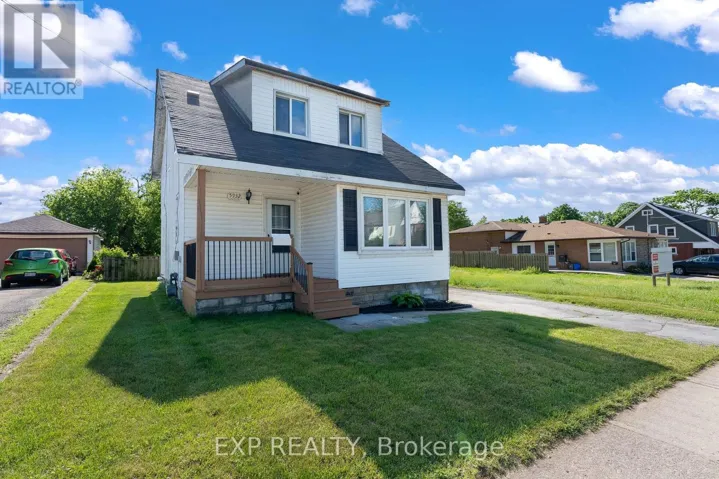 5932 CARLTON AVENUE, Niagara Falls (Dorchester), Ontario L2G5J5