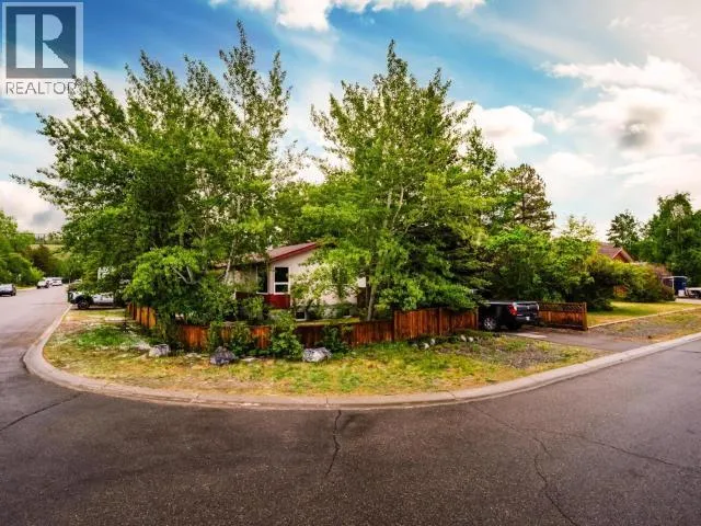 32 TUTSHI ROAD, Whitehorse, Yukon Y1A3R5