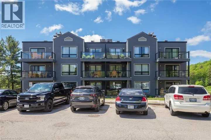 1235 DEERHURST Drive Unit# 305, Huntsville, Ontario P1H2E8