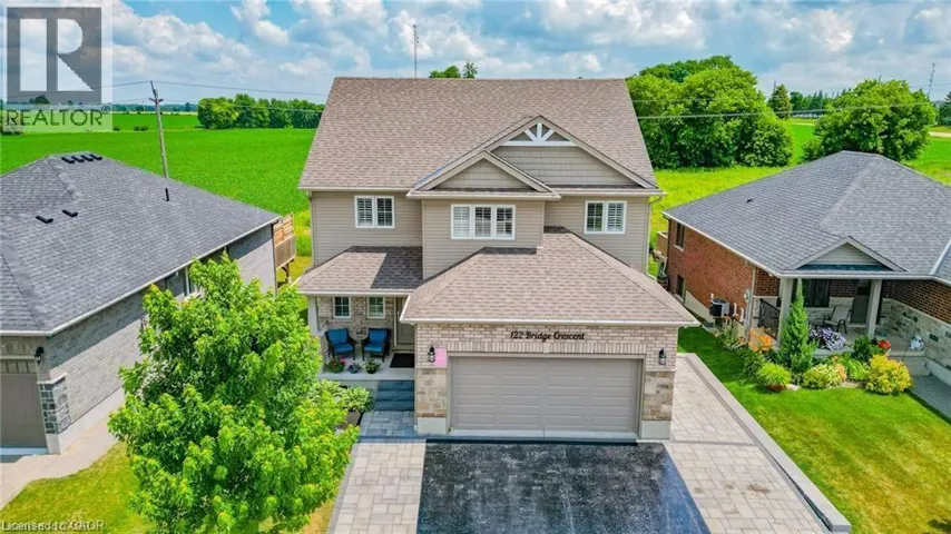 122 BRIDGE Crescent, Palmerston, Ontario N0G2P0