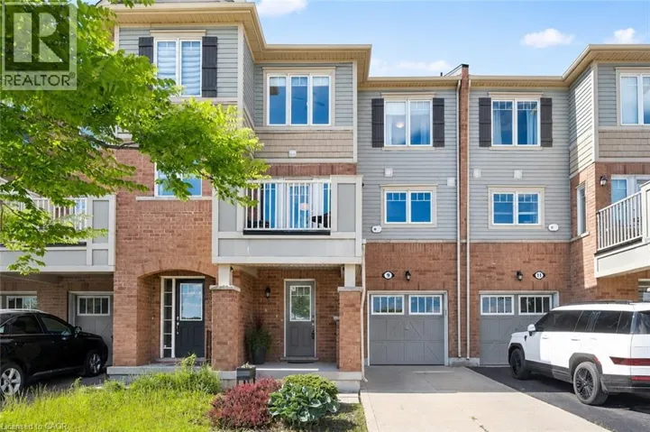 9 OUTLOOK Terrace, Kitchener, Ontario N2R0K6