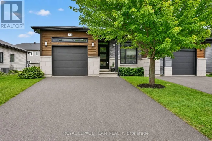 143 ST MALO PLACE, Russell, Ontario K0A1W0